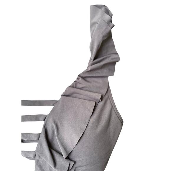 Bleu Rod Beattie Ruffle Strap One Piece Black Swimsuit w/ Strappy Back - Size 4 - Picture 5 of 11